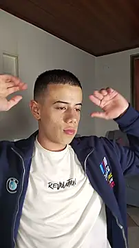 Snapshot of jac0b_x chatting on February 15, 10:39 pm jac0b x online show from February 15, 10:39 pm