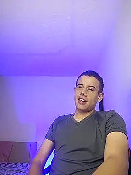 Snapshot of jac0b_x chatting on February 28, 11:44 am jac0b x online show from February 28, 11:44 am