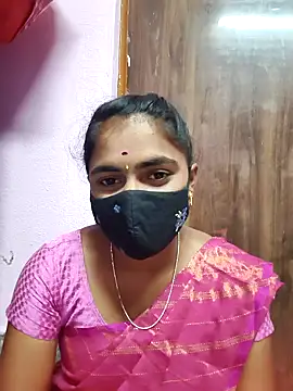 Snapshot of Tamil_Hot_Shana chatting on April 1, 5:10 pm Tamil Hot Shana online show from April 1, 5:10 pm