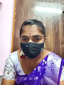 Snapshot of Tamil_Hot_Shana chatting on April 8, 4:51 pm Tamil Hot Shana online show from April 8, 4:51 pm