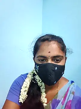 Snapshot of Tamil_Hot_Shana chatting on April 11, 5:23 am Tamil Hot Shana online show from April 11, 5:23 am