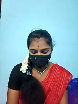 Snapshot of Tamil_Hot_Shana chatting on April 26, 3:15 am Tamil Hot Shana online show from April 26, 3:15 am