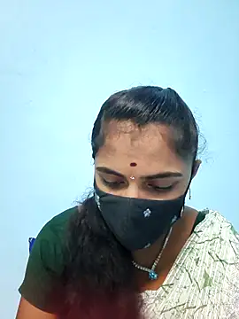 Snapshot of Tamil_Hot_Shana chatting on April 28, 2:27 am Tamil Hot Shana online show from April 28, 2:27 am