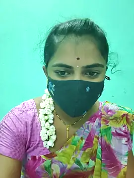 Snapshot of Tamil_Hot_Shana chatting on May 7, 3:01 am Tamil Hot Shana online show from May 7, 3:01 am