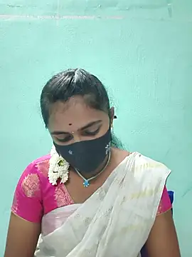 Snapshot of Tamil_Hot_Shana chatting on May 22, 3:17 pm Tamil Hot Shana online show from May 22, 3:17 pm