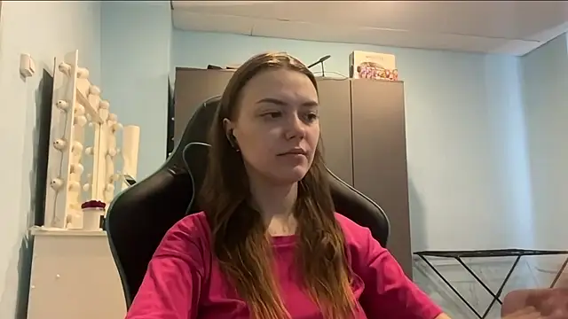 AndreeMerryman online show from April 8, 3:06 am