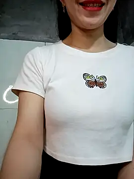 Vyvvyy69 online show from March 3, 10:37 pm