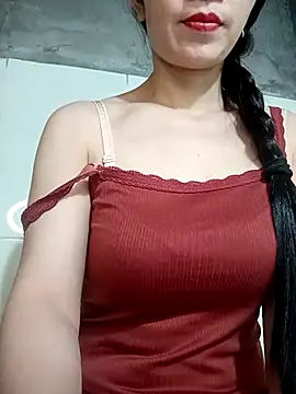 Vyvvyy69 online show from July 4, 10:27 pm