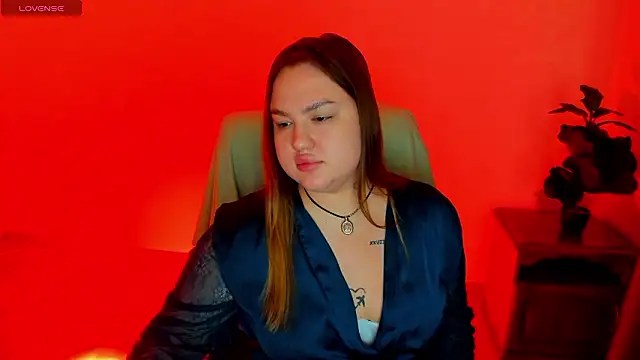 Snapshot of Sofiawetsweet chatting on February 22, 7:29 am Sofiawetsweet online show from February 22, 7:29 am