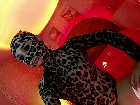 Mysterious Mistress online show from February 13, 3:41 pm