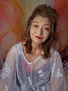 URAN429 online show from April 4, 5:43 pm