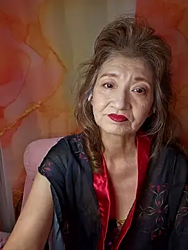 URAN429 online show from April 11, 5:17 pm