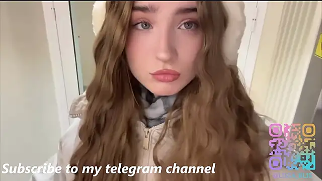 LissaBliss online show from April 12, 2:22 pm