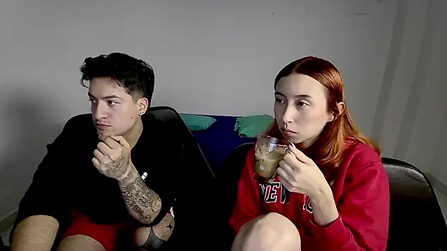 Snapshot of RoseSinsDonViktor chatting on February 6, 10:29 am RoseSinsDonViktor online show from February 6, 10:29 am