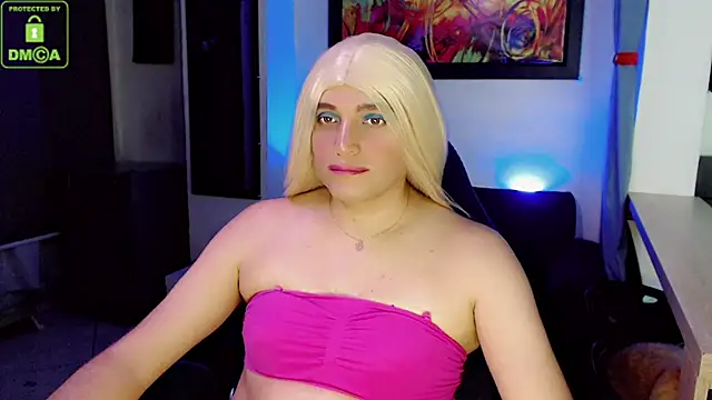 Snapshot of Geovanybleu chatting on February 6, 4:39 am Geovanybleu online show from February 6, 4:39 am