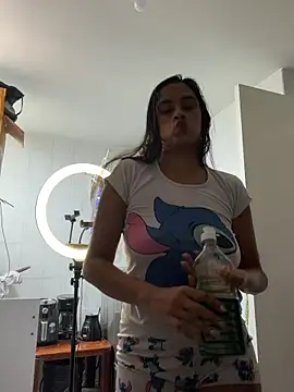 LunaHeat online show from April 4, 5:10 pm