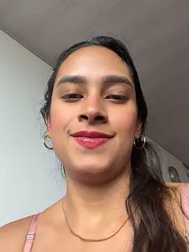 LunaHeat online show from April 10, 3:06 pm