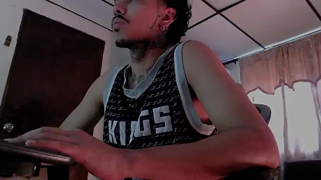 D3v1L88 online show from February 8, 6:33 pm