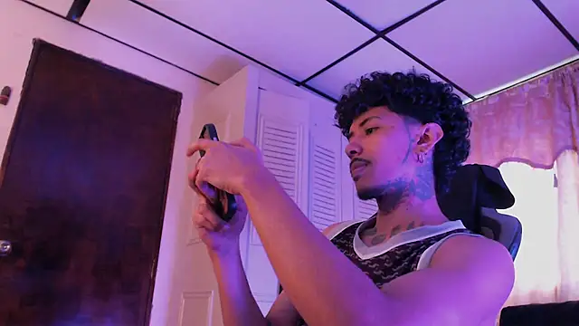 D3v1L88 online show from April 9, 6:57 pm