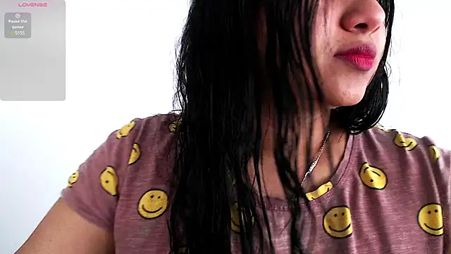 Snapshot of emily-rousee- chatting on March 2, 2:35 pm emily-rousee- online show from March 2, 2:35 pm