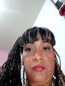 Snapshot of SabrinaColin chatting on February 1, 3:16 am SabrinaColin online show from February 1, 3:16 am