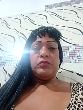 Snapshot of SabrinaColin chatting on April 22, 12:46 am SabrinaColin online show from April 22, 12:46 am