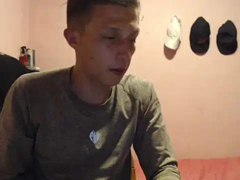 Snapshot of Cronos_Hot_8 chatting on February 13, 12:39 am Cronos Hot 8 online show from February 13, 12:39 am