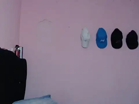 Snapshot of Cronos_Hot_8 chatting on February 13, 12:45 pm Cronos Hot 8 online show from February 13, 12:45 pm