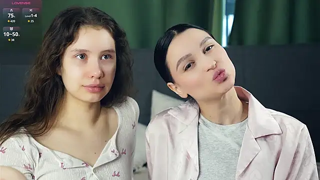 ZofiaSoshnik online show from February 20, 7:10 am