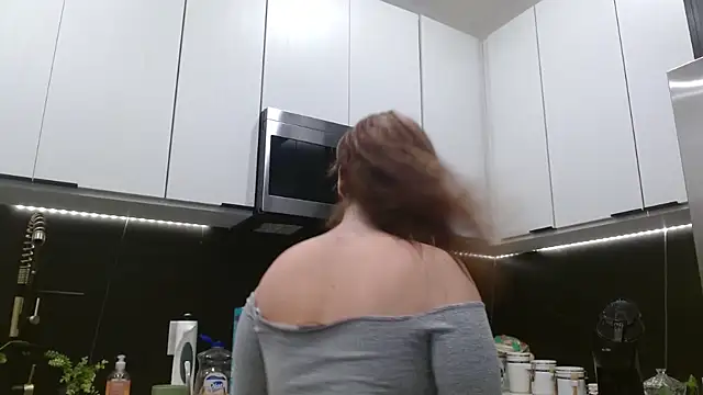 HazelSkyesChat online show from April 13, 5:29 pm