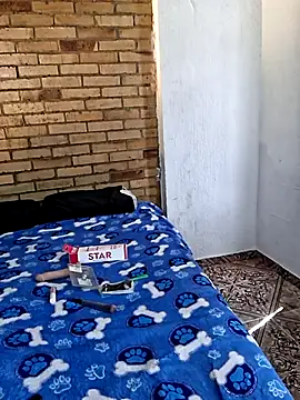 Snapshot of the_lagoon_girl chatting on February 5, 4:44 pm the lagoon girl online show from February 5, 4:44 pm