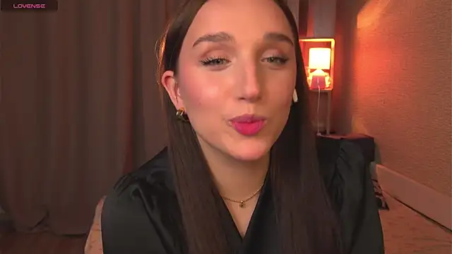 jenniferonlyforu online show from March 19, 4:55 pm