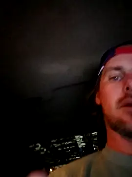 mr mrs glitter online show from April 18, 6:39 am