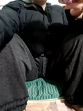 Snapshot of Tulip_ii chatting on February 5, 12:26 am Tulip ii online show from February 5, 12:26 am