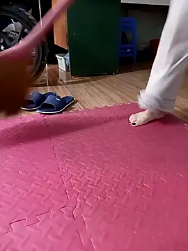 Snapshot of Tulip_ii chatting on February 7, 3:43 am Tulip ii online show from February 7, 3:43 am