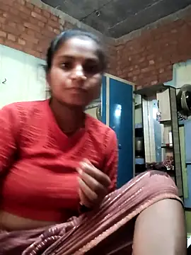 Snapshot of Gungun_thakur chatting on June 17, 6:49 am Gungun thakur online show from June 17, 6:49 am