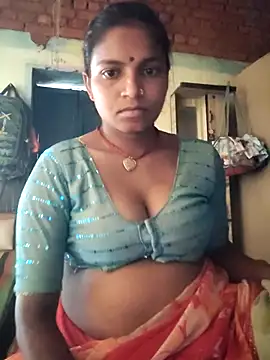 Snapshot of Gungun_thakur chatting on July 9, 6:28 am Gungun thakur online show from July 9, 6:28 am