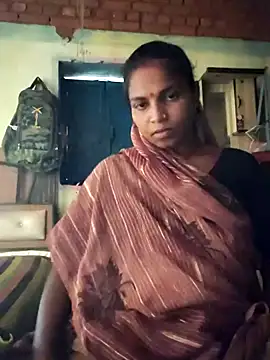 Snapshot of Gungun_thakur chatting on July 24, 6:22 am Gungun thakur online show from July 24, 6:22 am