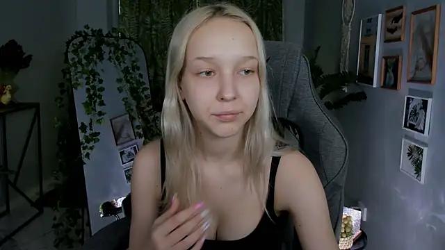 MaoqiBeverly online show from April 17, 6:27 am