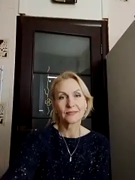 Snapshot of MichelleSolis chatting on February 13, 1:51 pm MichelleSolis online show from February 13, 1:51 pm