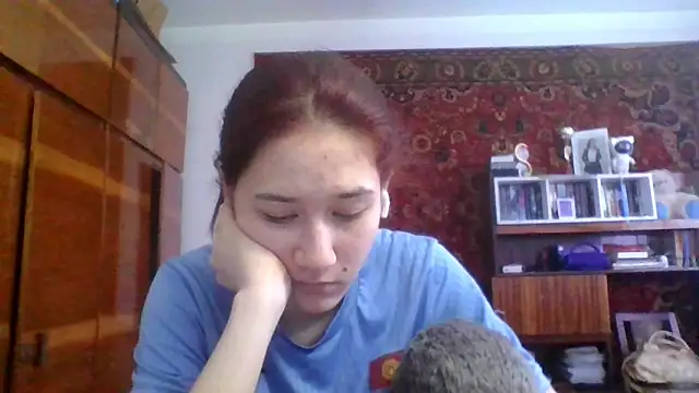 Snapshot of NickiKisinger chatting on February 28, 5:08 am NickiKisinger online show from February 28, 5:08 am