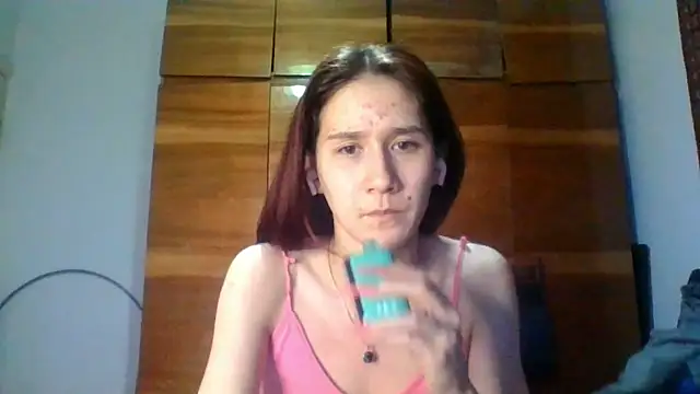 NickiKisinger online show from May 22, 7:04 am