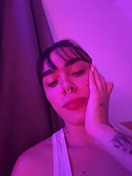 Just Lu online show from March 30, 5:08 am