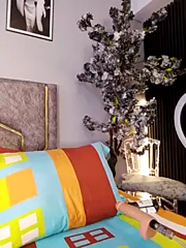 Snapshot of Haileysans chatting on February 21, 11:44 am Haileysans online show from February 21, 11:44 am