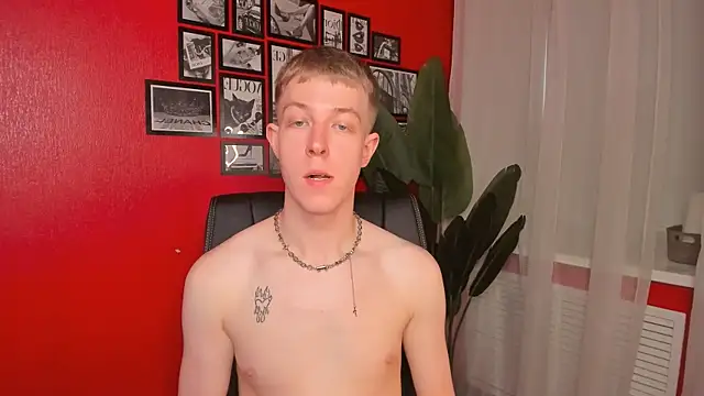 Snapshot of Dylan_Norton chatting on June 25, 10:53 am Dylan Norton online show from June 25, 10:53 am