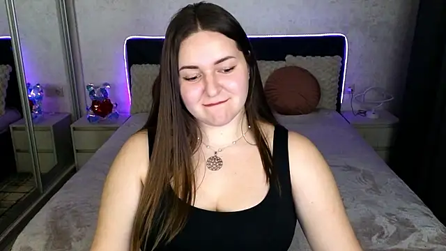 Snapshot of Eva_Luxx chatting on February 28, 10:55 pm Eva Luxx online show from February 28, 10:55 pm