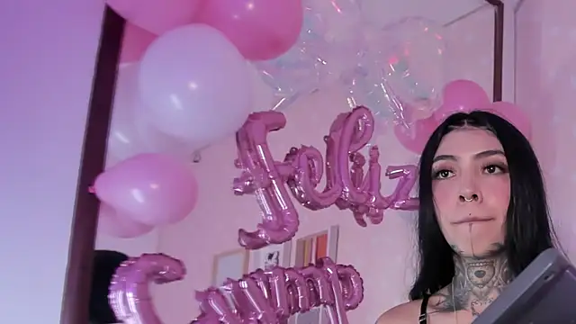 Ashley Blum  online show from March 5, 12:23 pm