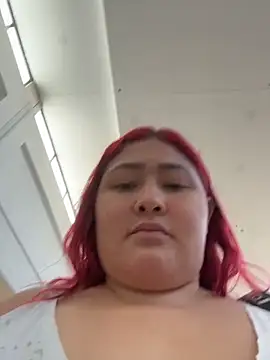 Snapshot of Rouse-Antonella_ chatting on February 20, 6:41 pm Rouse-Antonella online show from February 20, 6:41 pm