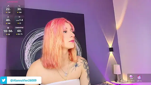 AlannaViera online show from April 16, 11:44 am