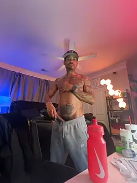 StillArQuez online show from July 17, 10:25 pm